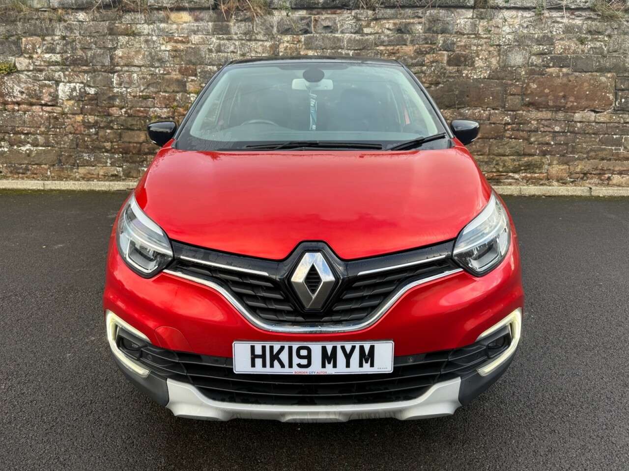 A 2019 RENAULT CAPTUR 1.5 dCi ENERGY GT Line SUV 5dr Diesel Manual Euro 6 (s/s) (90 ps) A 2019 RENAULT CAPTUR 1.5 dCi ENERGY GT Line SUV 5dr Diesel Manual Euro 6 (s/s) (90 ps)