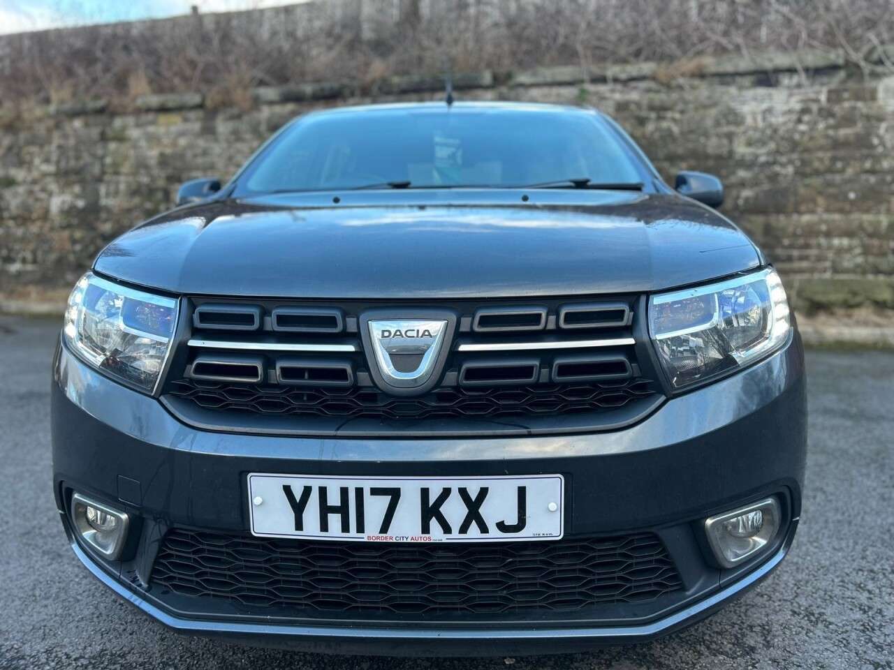 A 2017 DACIA SANDERO 1.5 dCi Laureate Hatchback 5dr Diesel Manual Euro 6 (s/s) (90 ps) A 2017 DACIA SANDERO 1.5 dCi Laureate Hatchback 5dr Diesel Manual Euro 6 (s/s) (90 ps)