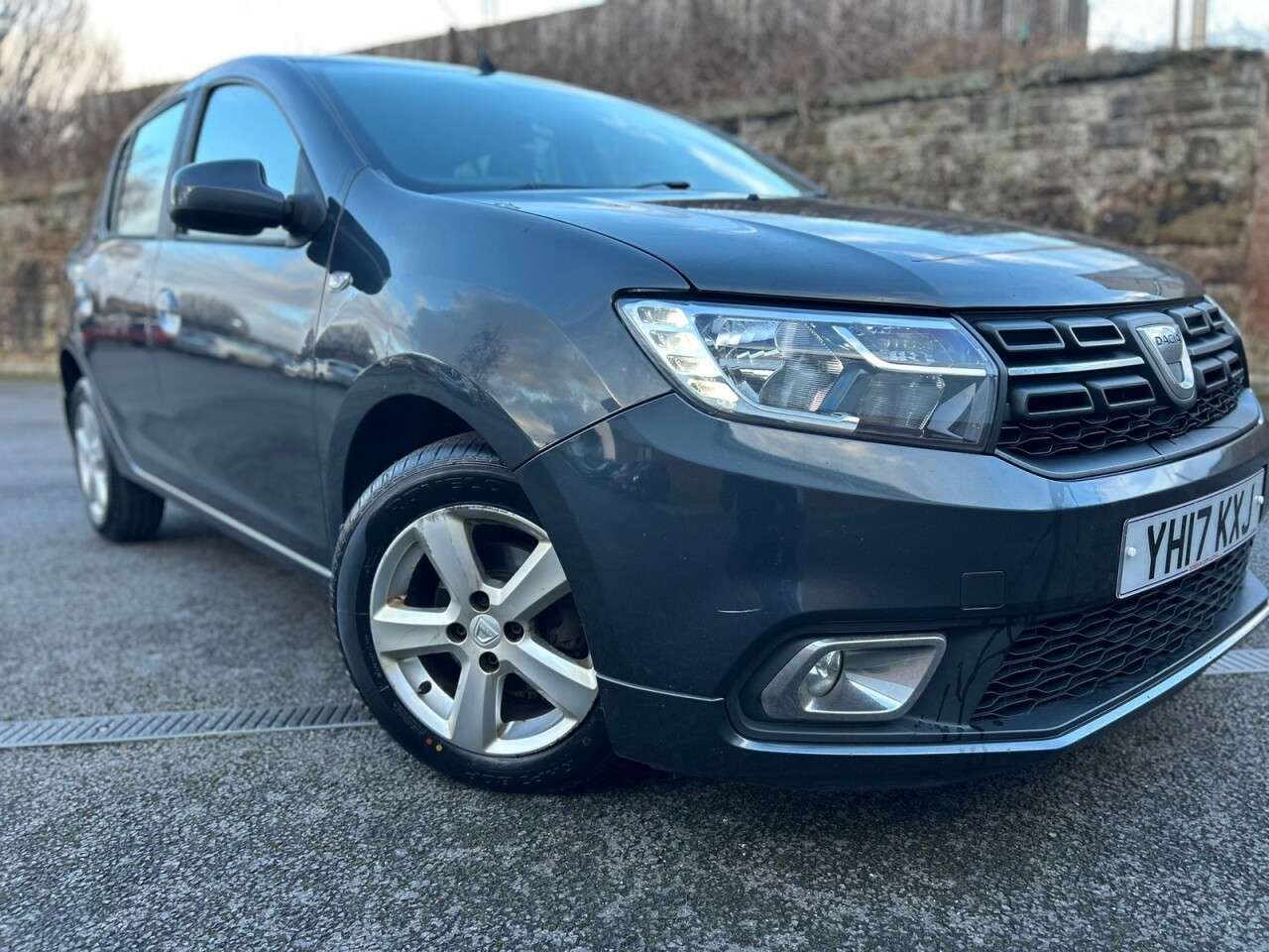 A 2017 DACIA SANDERO 1.5 dCi Laureate Hatchback 5dr Diesel Manual Euro 6 (s/s) (90 ps) A 2017 DACIA SANDERO 1.5 dCi Laureate Hatchback 5dr Diesel Manual Euro 6 (s/s) (90 ps)