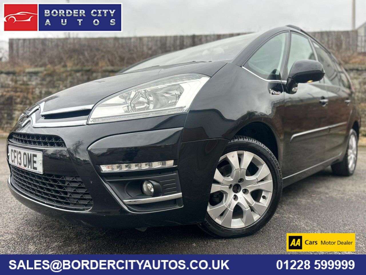A 2013 CITROEN GRAND C4 PICASSO 1.6 HDi Platinum MPV 5dr Diesel Manual Euro 5 (110 ps) A 2013 CITROEN GRAND C4 PICASSO 1.6 HDi Platinum MPV 5dr Diesel Manual Euro 5 (110 ps)