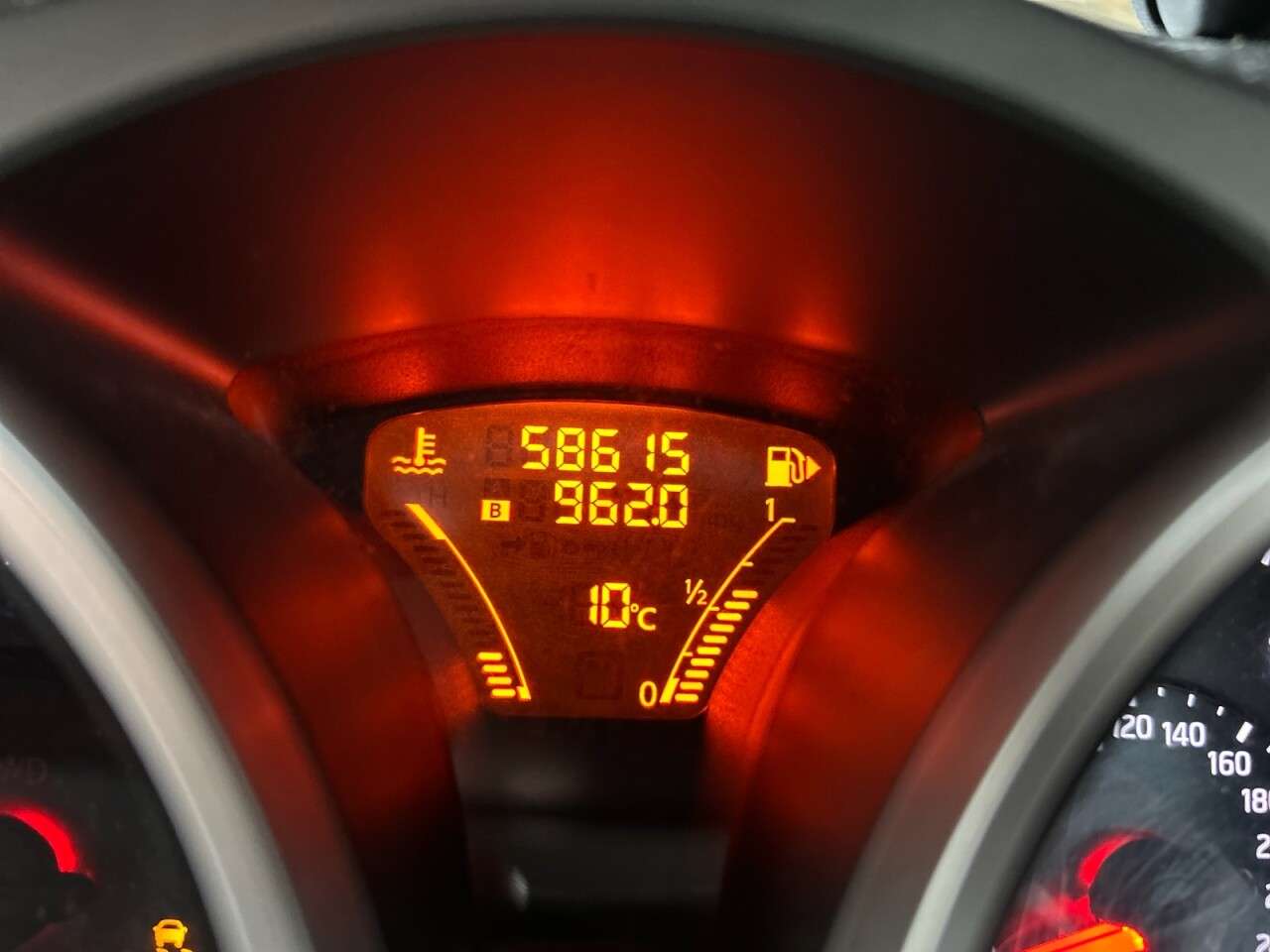 2011 NISSAN JUKE 2011 NISSAN JUKE