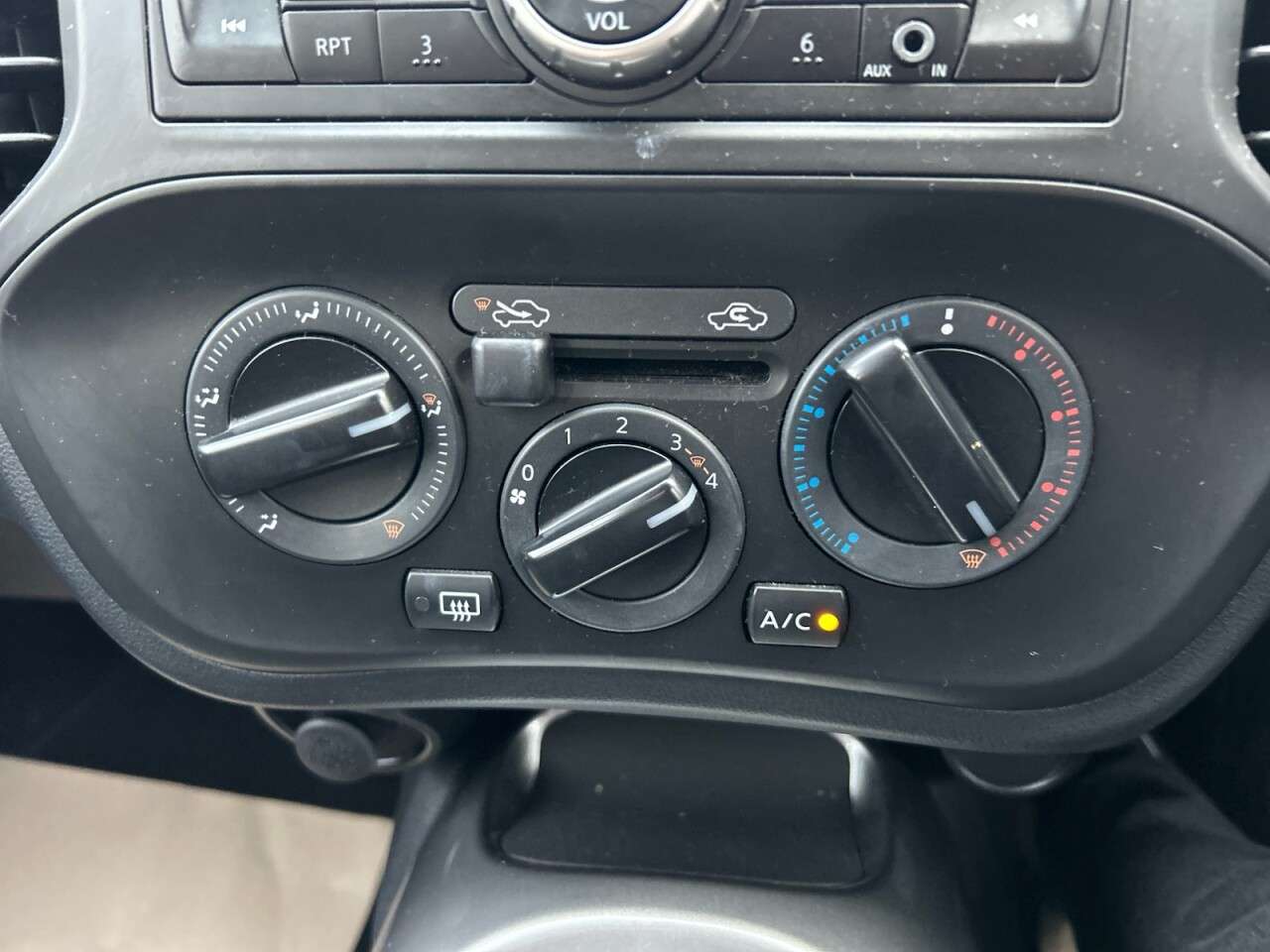 2011 NISSAN JUKE 2011 NISSAN JUKE