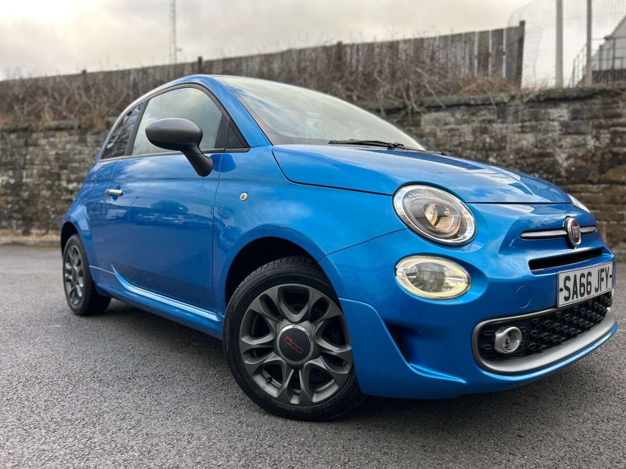 2016 FIAT 500 2016 FIAT 500