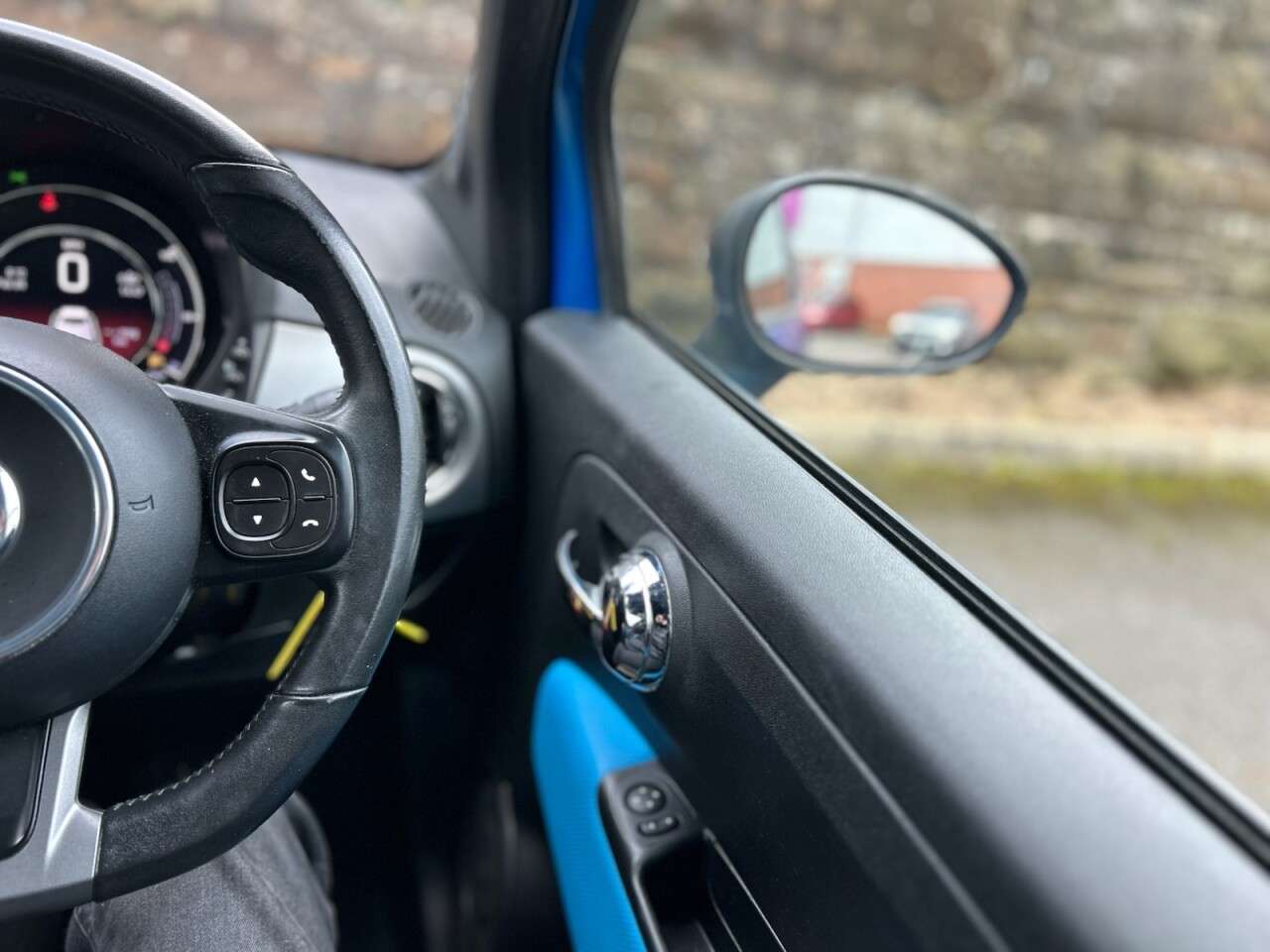 2016 FIAT 500 2016 FIAT 500