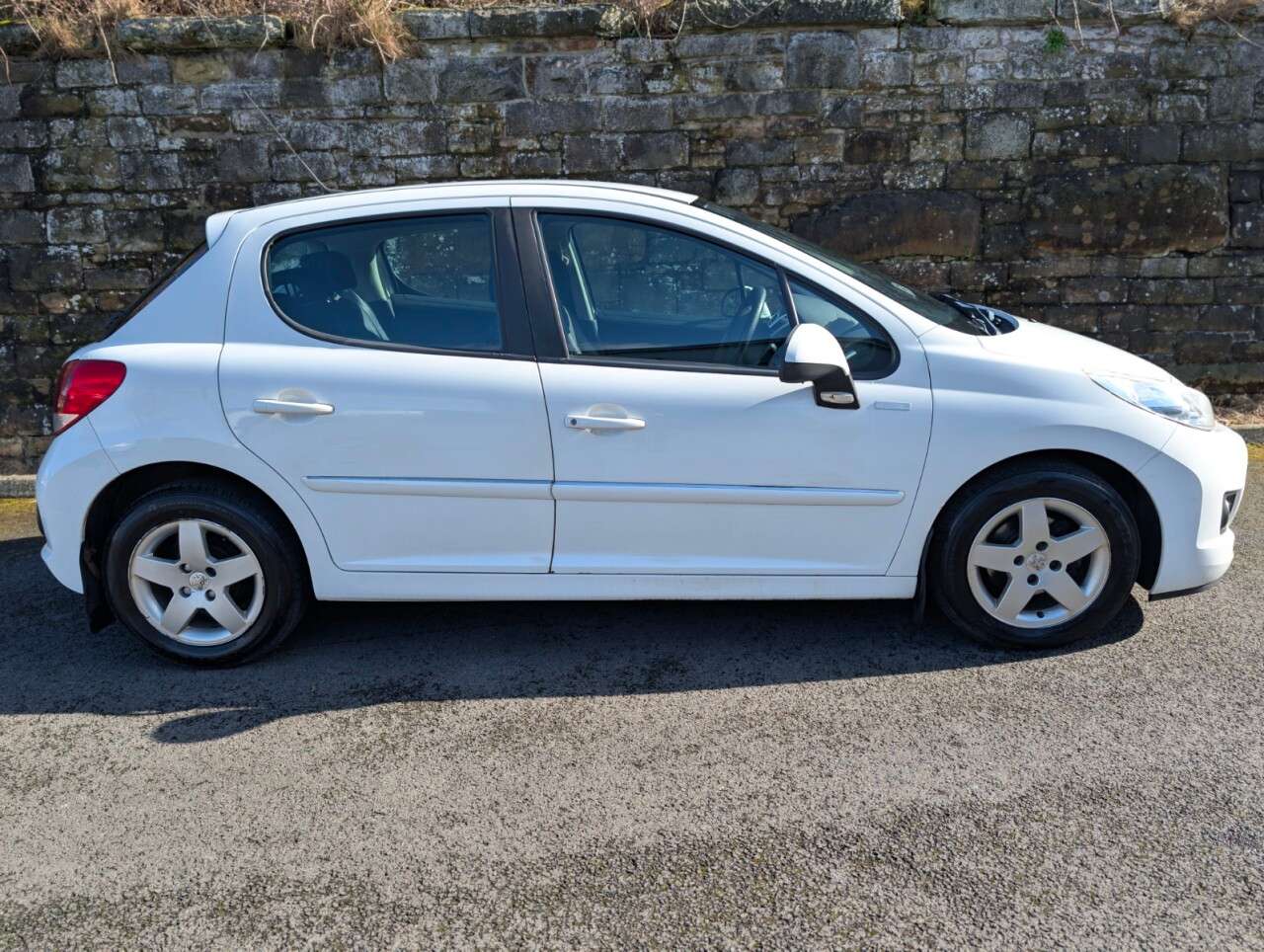 2010 PEUGEOT 207 2010 PEUGEOT 207