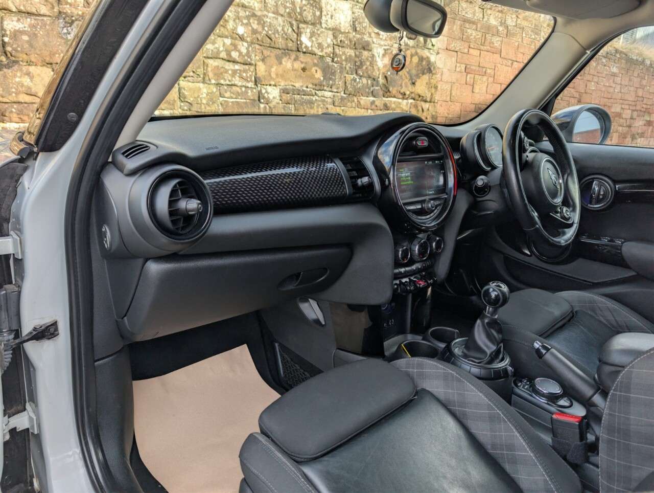 2016 MINI HATCH 2016 MINI HATCH