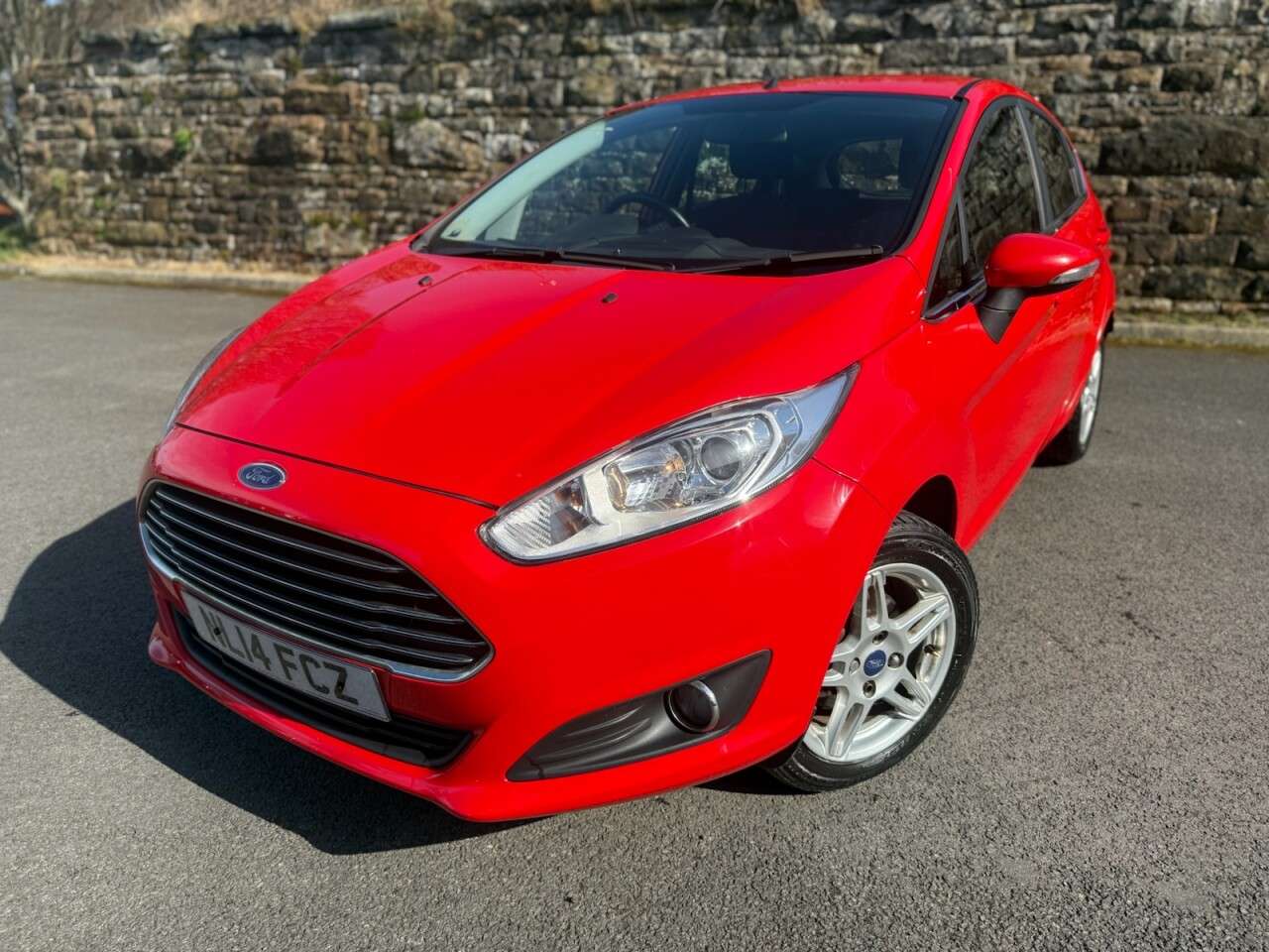 A 2014 FORD FIESTA 1.25 Zetec Hatchback 5dr Petrol Manual Euro 5 (82 ps) A 2014 FORD FIESTA 1.25 Zetec Hatchback 5dr Petrol Manual Euro 5 (82 ps)