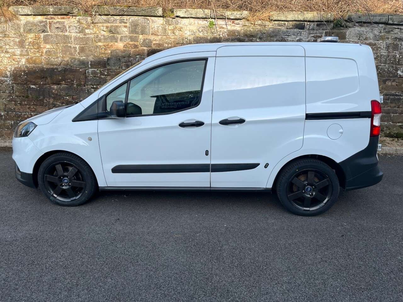 2019 FORD TRANSIT COURIER 2019 FORD TRANSIT COURIER
