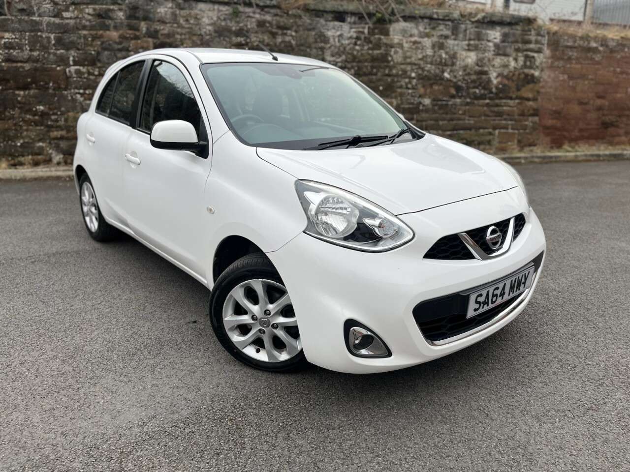 A 2014 NISSAN MICRA 1.2 Acenta Hatchback 5dr Petrol CVT Euro 5 (80 ps) A 2014 NISSAN MICRA 1.2 Acenta Hatchback 5dr Petrol CVT Euro 5 (80 ps)