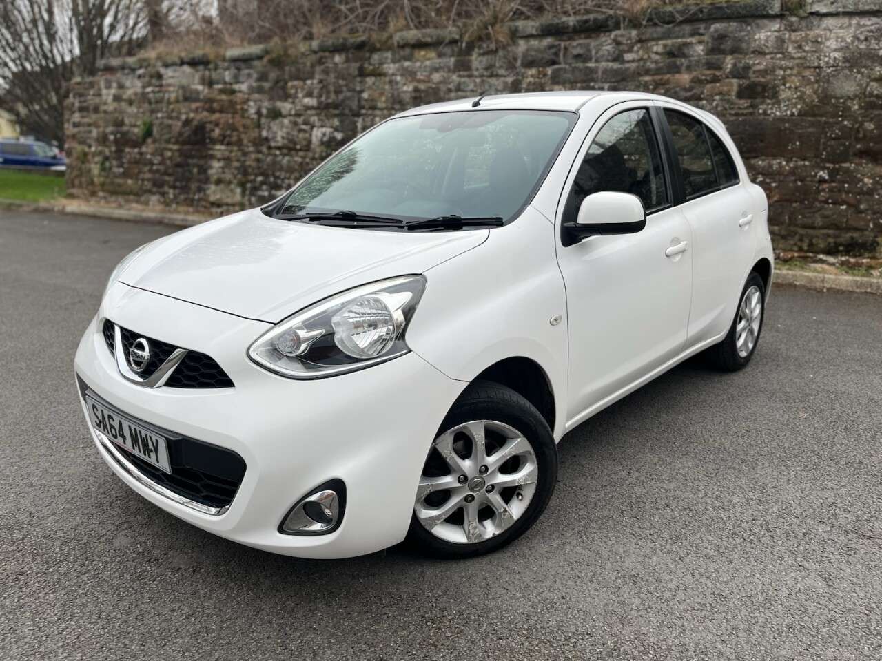 A 2014 NISSAN MICRA 1.2 Acenta Hatchback 5dr Petrol CVT Euro 5 (80 ps) A 2014 NISSAN MICRA 1.2 Acenta Hatchback 5dr Petrol CVT Euro 5 (80 ps)