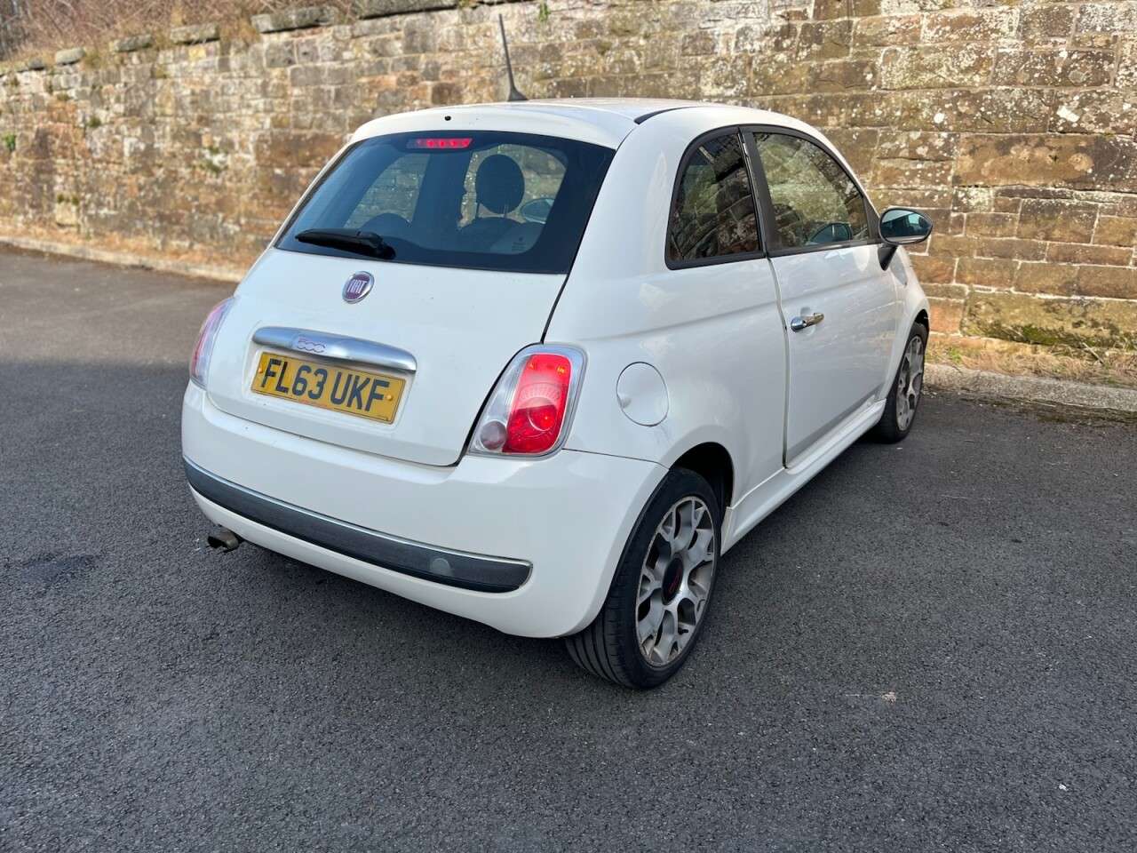 2013 FIAT 500 2013 FIAT 500