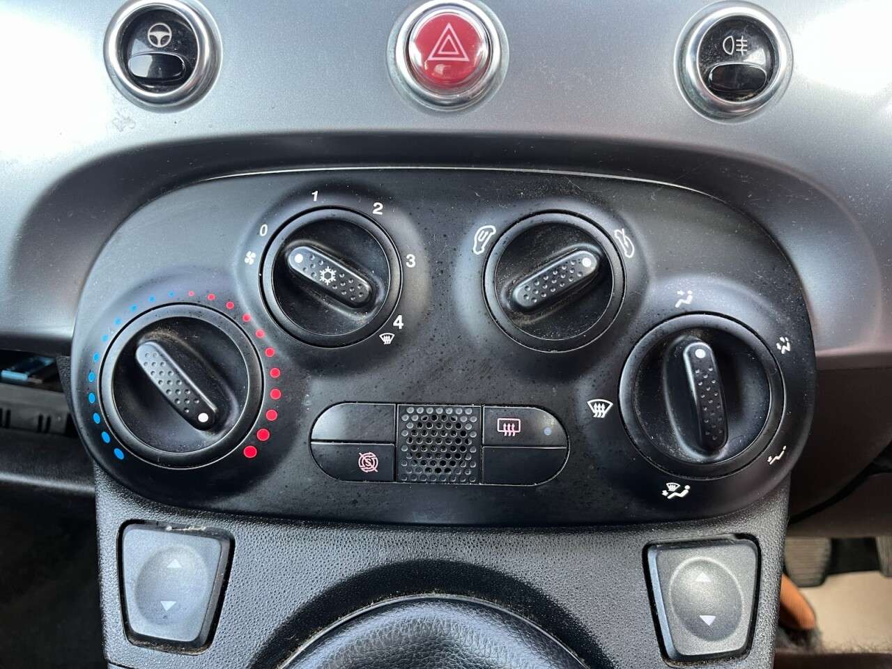 2013 FIAT 500 2013 FIAT 500