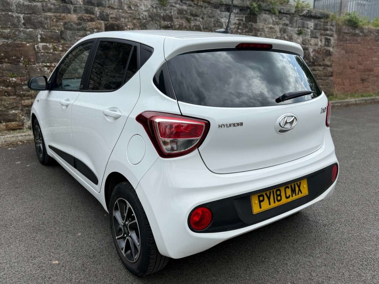 2018 HYUNDAI I10 2018 HYUNDAI I10