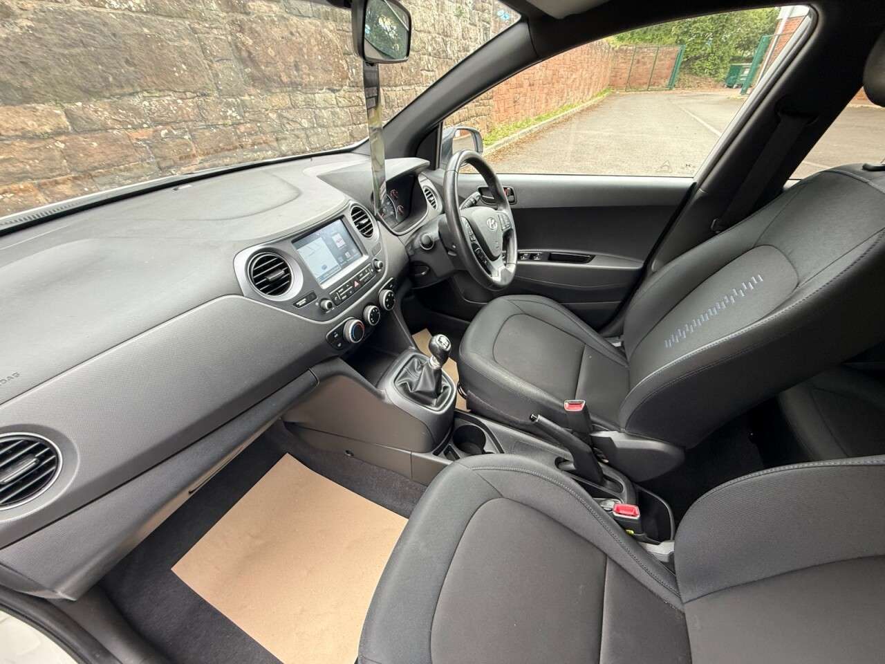 2018 HYUNDAI I10 2018 HYUNDAI I10