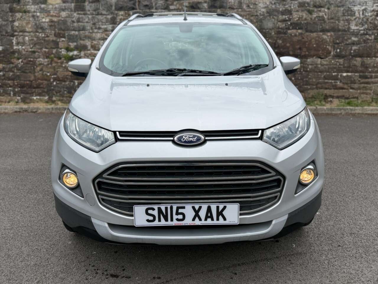 A 2015 FORD ECOSPORT 1.0T EcoBoost Titanium SUV 5dr Petrol Manual 2WD Euro 5 (s/s) (125 ps) A 2015 FORD ECOSPORT 1.0T EcoBoost Titanium SUV 5dr Petrol Manual 2WD Euro 5 (s/s) (125 ps)