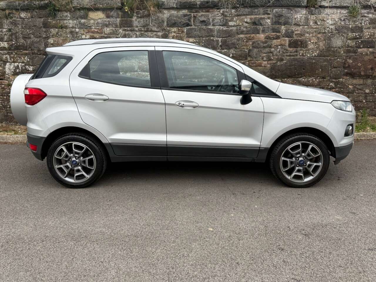 2015 FORD ECOSPORT 2015 FORD ECOSPORT