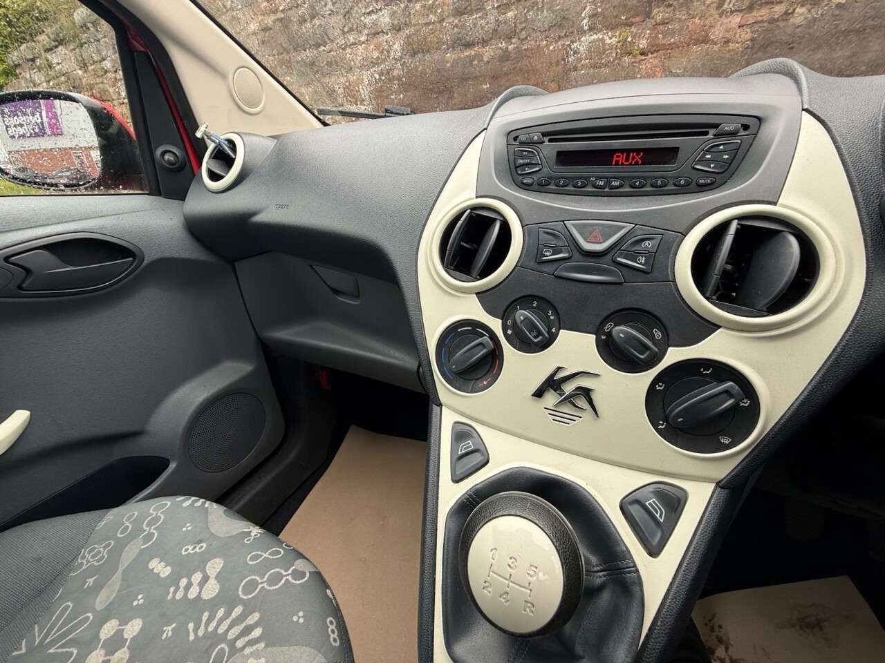 2013 FORD KA 2013 FORD KA