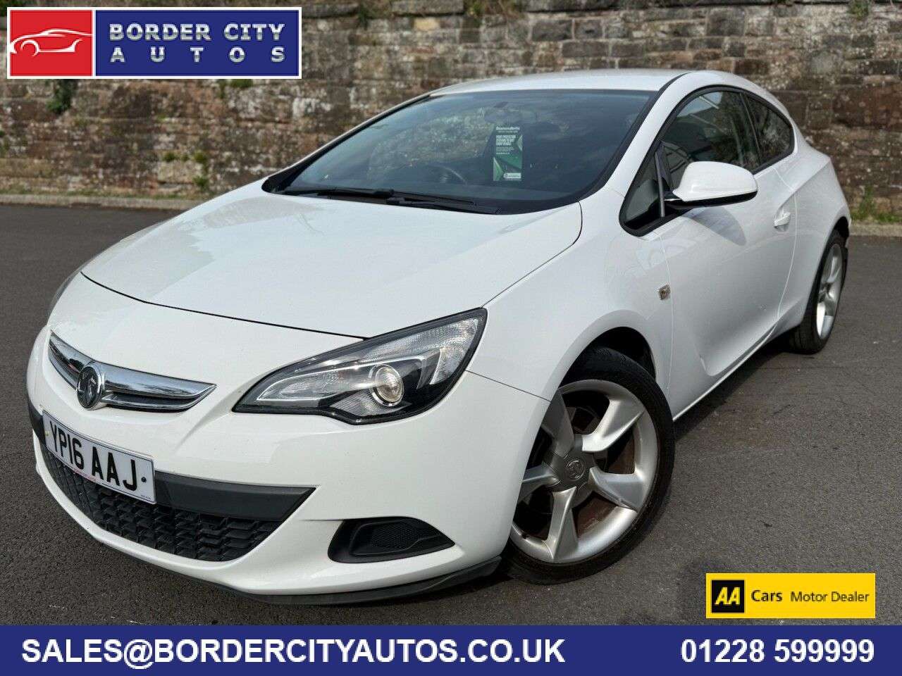 A 2016 VAUXHALL ASTRA GTC 1.4i Turbo Sport Coupe 3dr Petrol Manual Euro 6 (s/s) (120 ps) A 2016 VAUXHALL ASTRA GTC 1.4i Turbo Sport Coupe 3dr Petrol Manual Euro 6 (s/s) (120 ps)