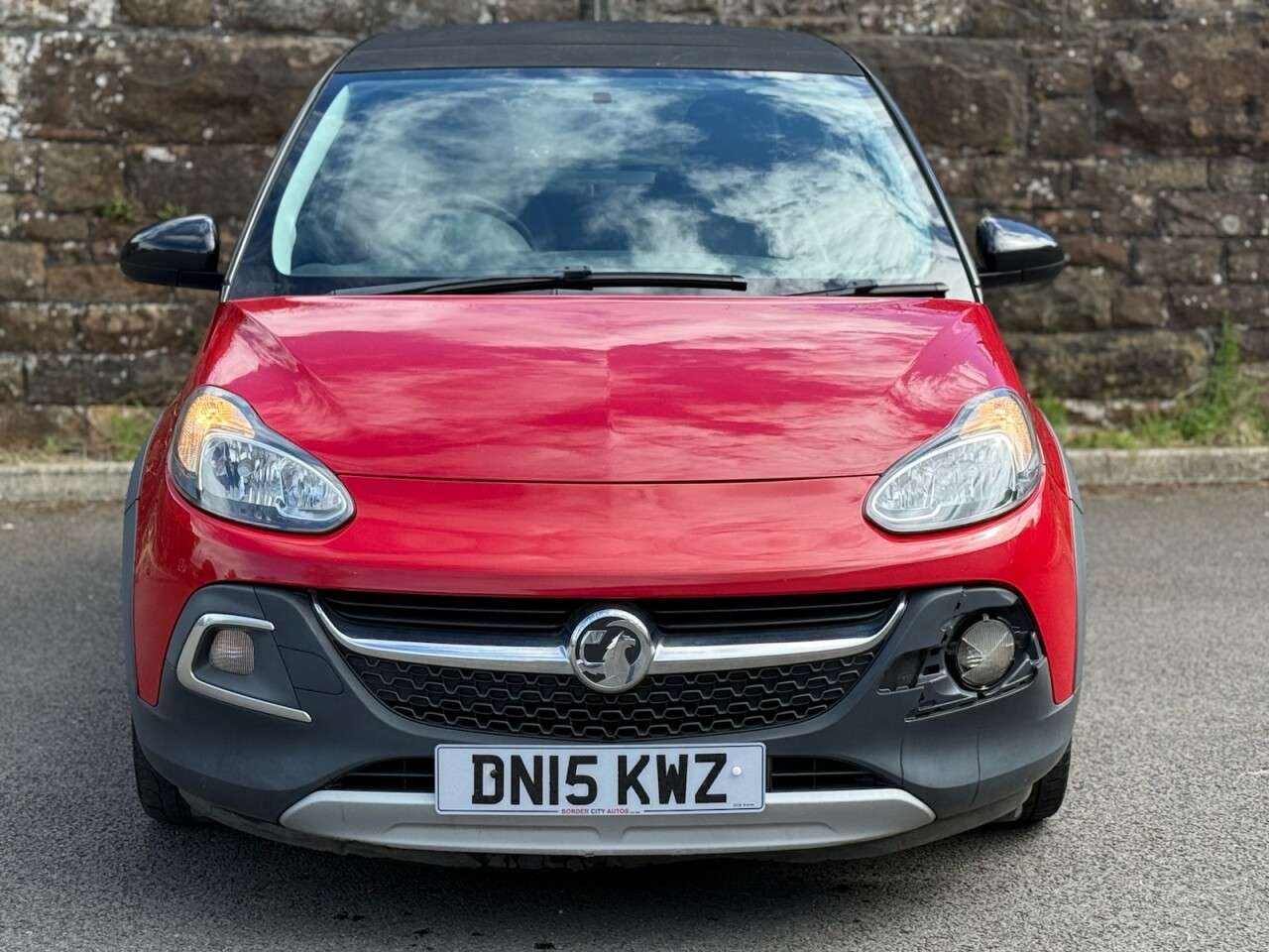 A 2015 VAUXHALL ADAM 1.2 16v ROCKS AIR Hatchback 3dr Petrol Manual Euro 5 (70 ps) A 2015 VAUXHALL ADAM 1.2 16v ROCKS AIR Hatchback 3dr Petrol Manual Euro 5 (70 ps)