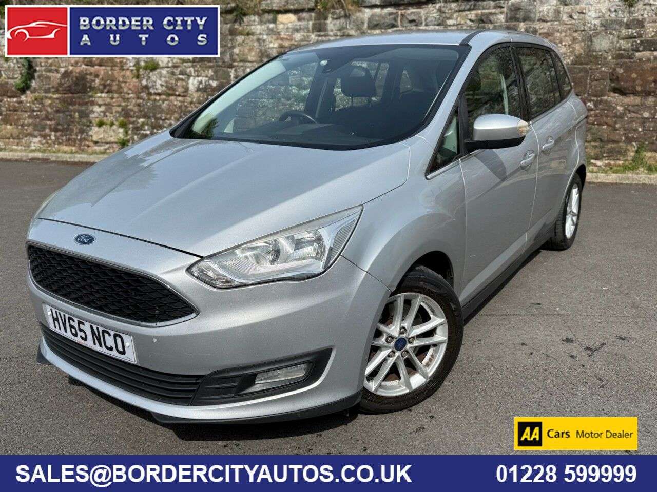 A 2015 FORD GRAND C-MAX 1.5 TDCi Zetec MPV 5dr Diesel Manual Euro 6 (s/s) (120 ps) A 2015 FORD GRAND C-MAX 1.5 TDCi Zetec MPV 5dr Diesel Manual Euro 6 (s/s) (120 ps)
