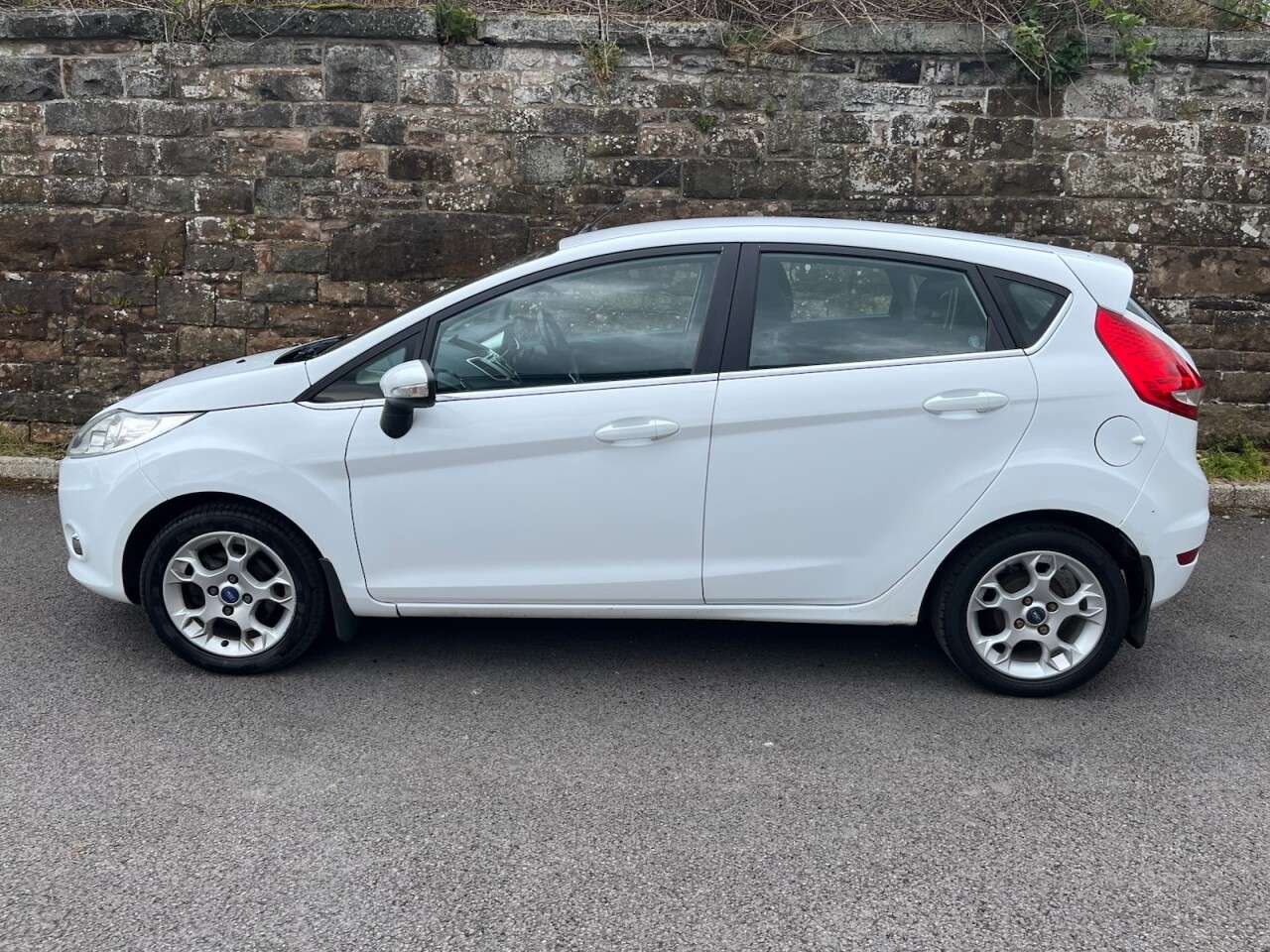 2012 FORD FIESTA 2012 FORD FIESTA