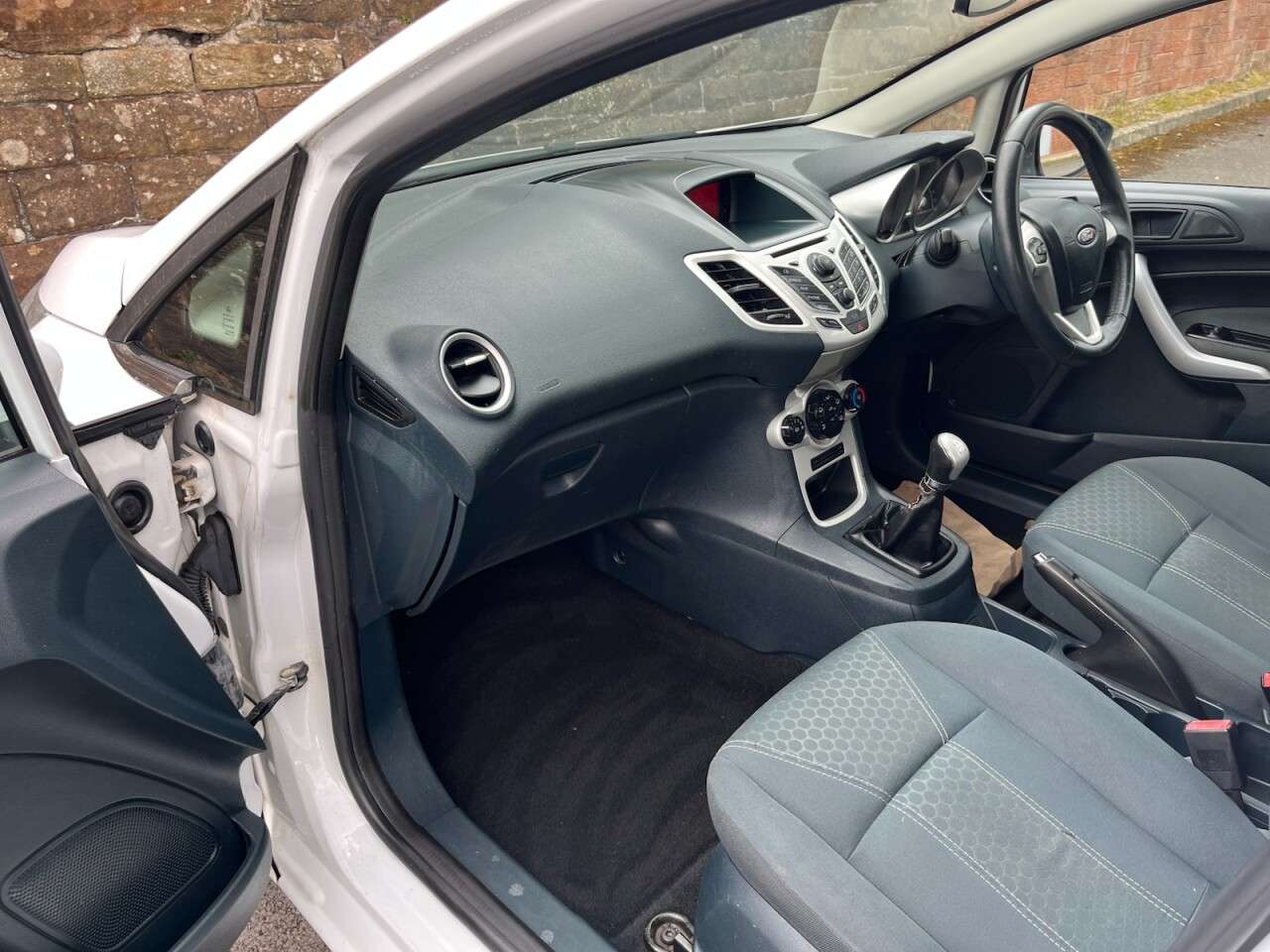 2012 FORD FIESTA 2012 FORD FIESTA