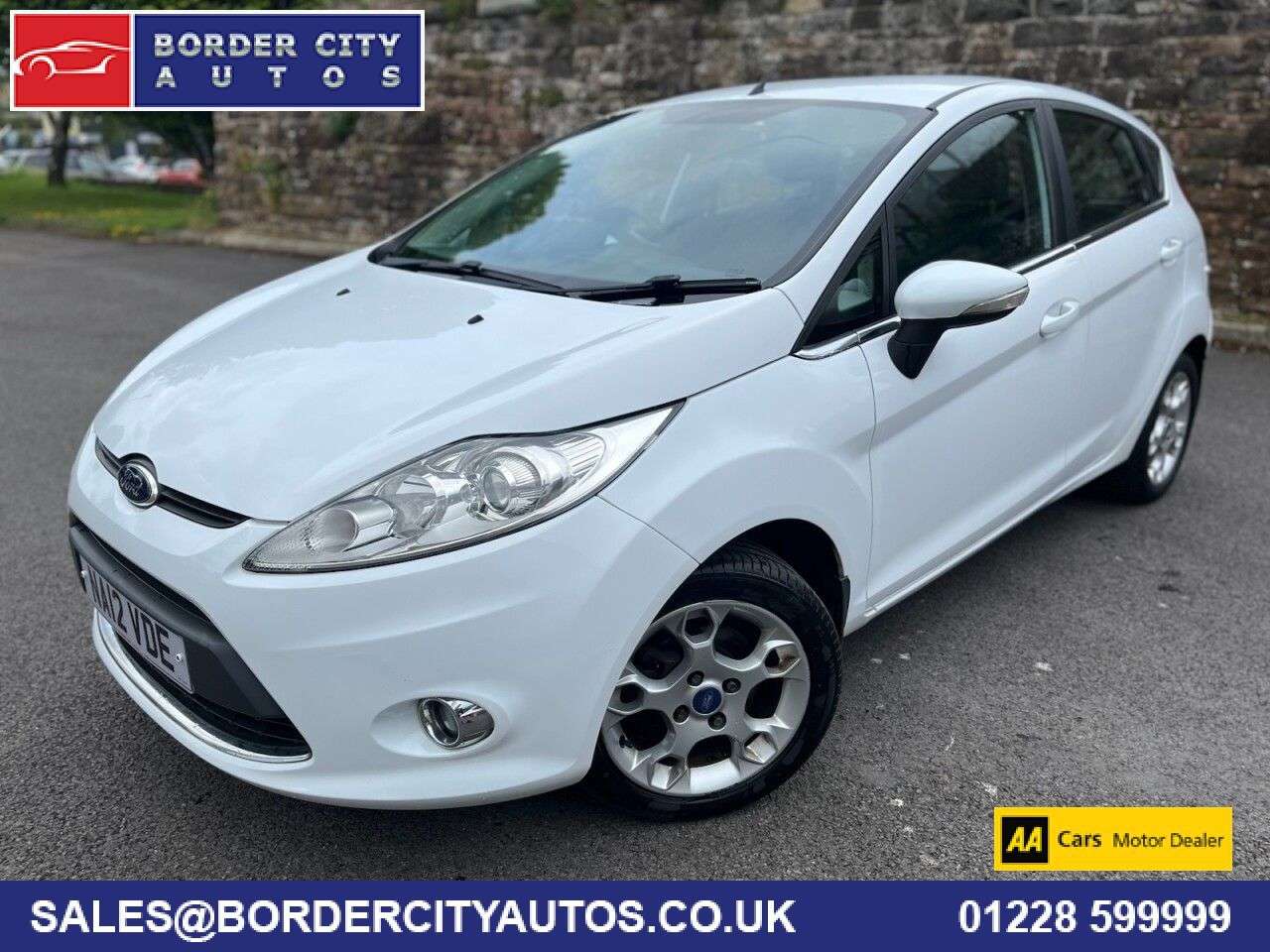 A 2012 FORD FIESTA 1.25 Zetec Hatchback 5dr Petrol Manual (129 g/km, 81 bhp) A 2012 FORD FIESTA 1.25 Zetec Hatchback 5dr Petrol Manual (129 g/km, 81 bhp)