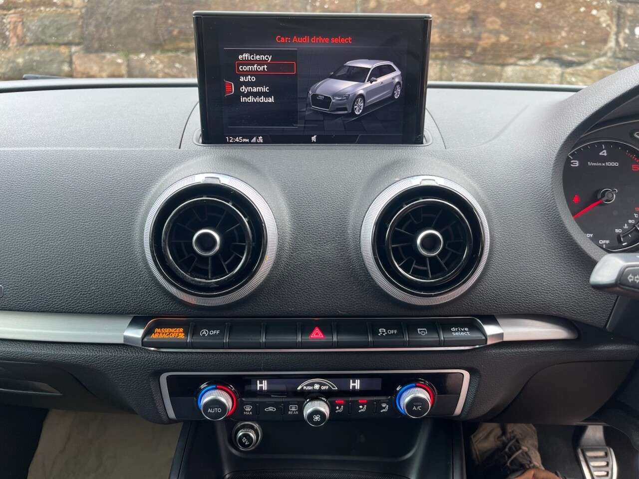 2017 AUDI A3 2017 AUDI A3