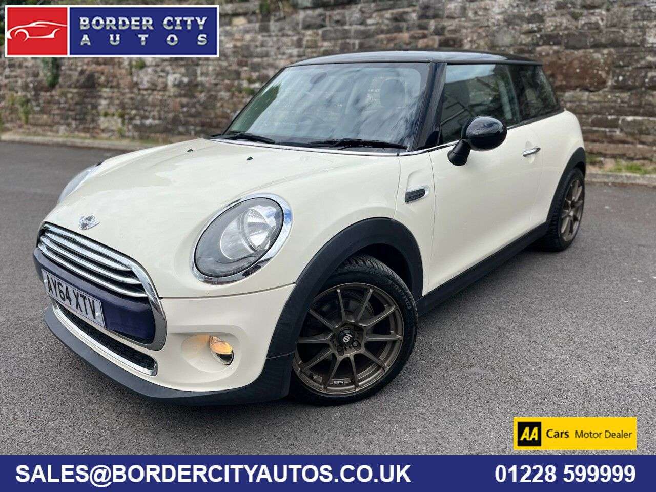 A 2014 MINI HATCH 1.5 Cooper D Hatchback 3dr Diesel Manual Euro 6 (s/s) (116 ps) A 2014 MINI HATCH 1.5 Cooper D Hatchback 3dr Diesel Manual Euro 6 (s/s) (116 ps)
