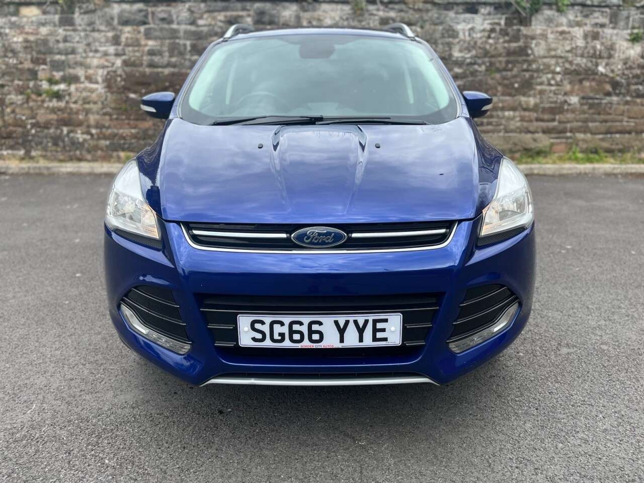 A 2016 FORD KUGA 1.5T EcoBoost Titanium SUV 5dr Petrol Manual 2WD Euro 6 (s/s) (150 ps) A 2016 FORD KUGA 1.5T EcoBoost Titanium SUV 5dr Petrol Manual 2WD Euro 6 (s/s) (150 ps)
