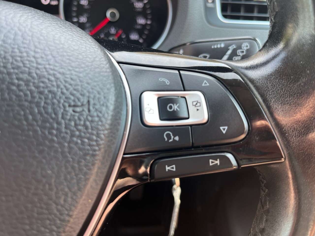2017 VOLKSWAGEN POLO 2017 VOLKSWAGEN POLO