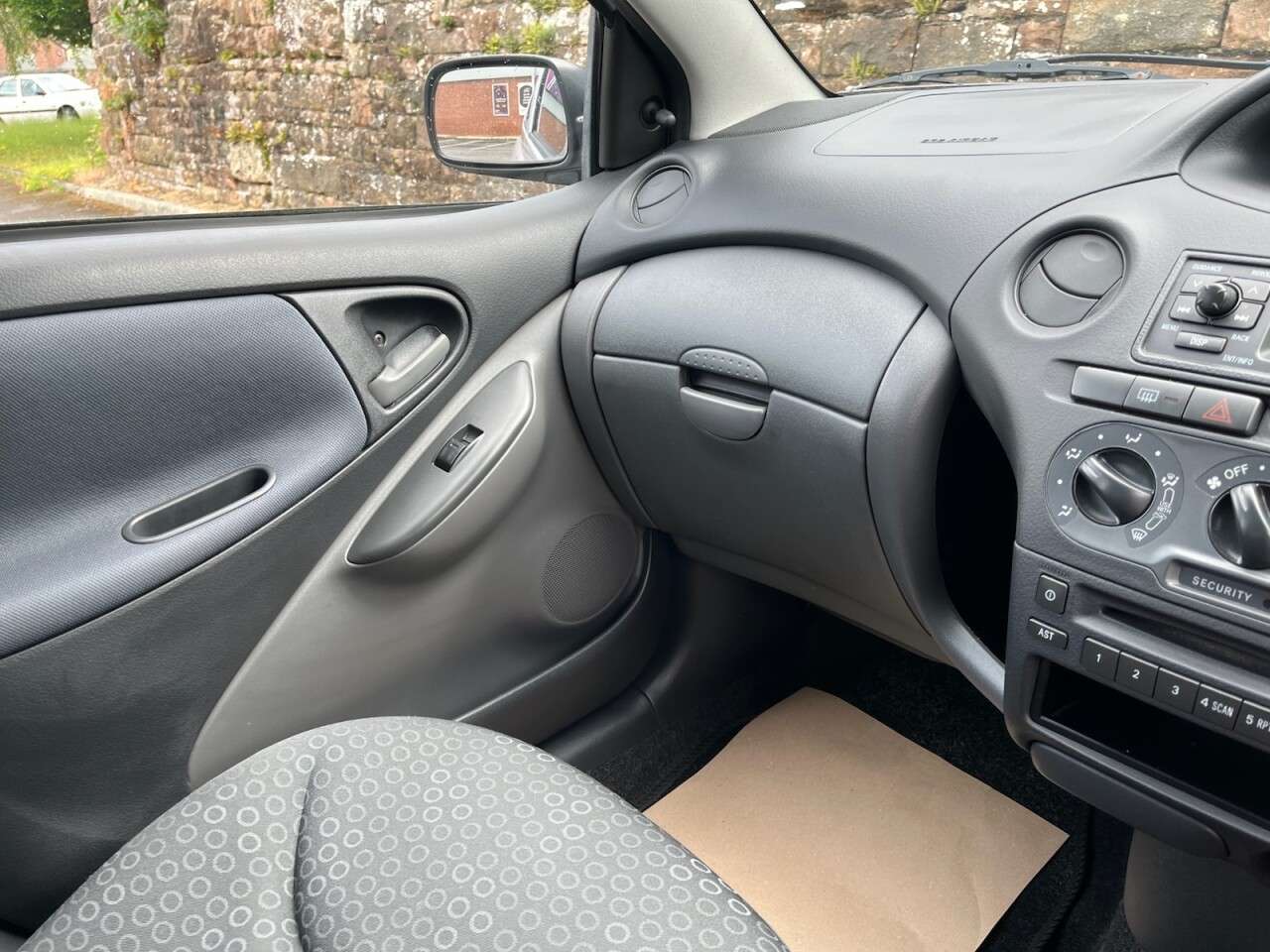 2005 TOYOTA YARIS 2005 TOYOTA YARIS