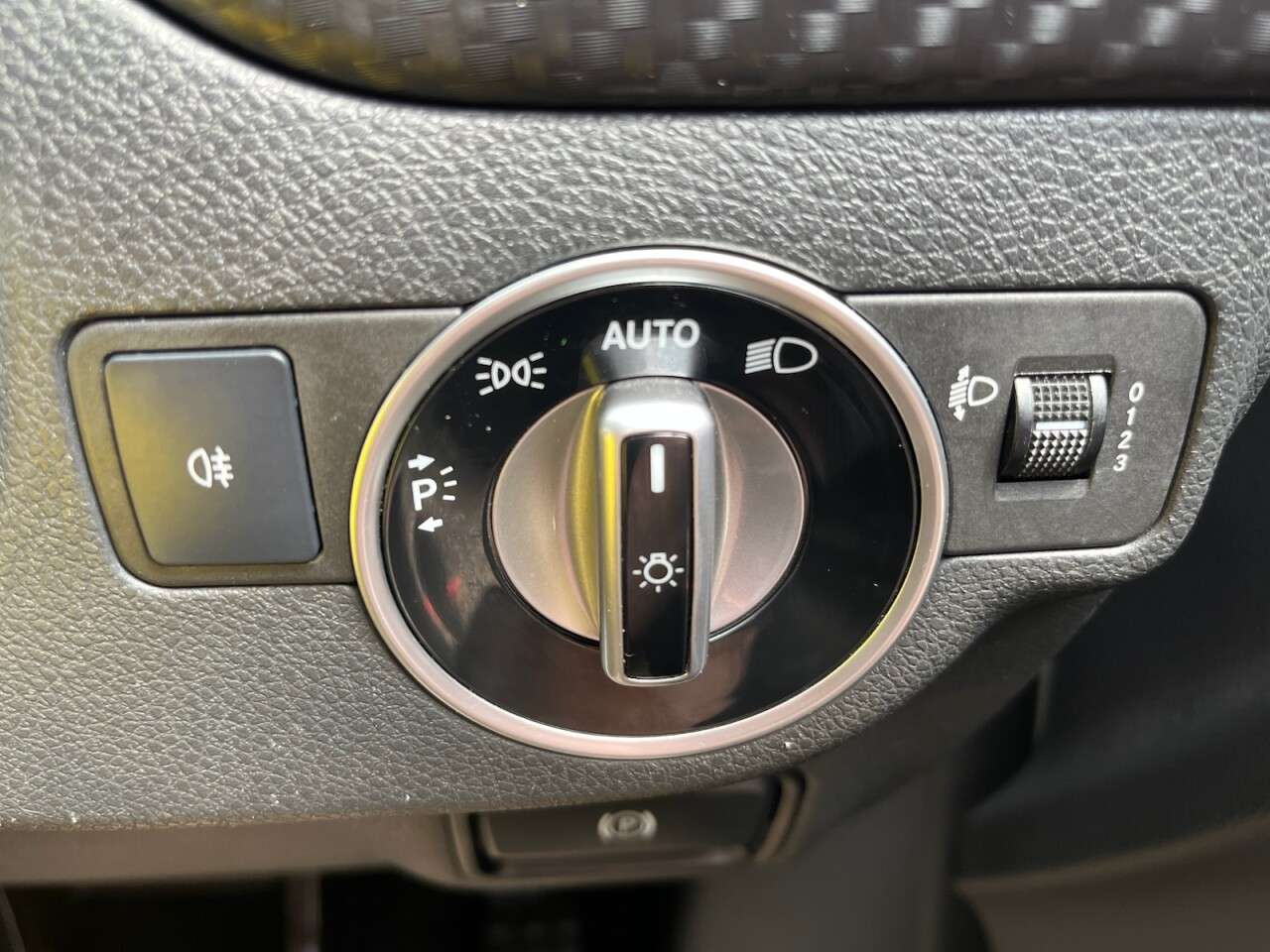 2016 MERCEDES-BENZ A-CLASS 2016 MERCEDES-BENZ A-CLASS