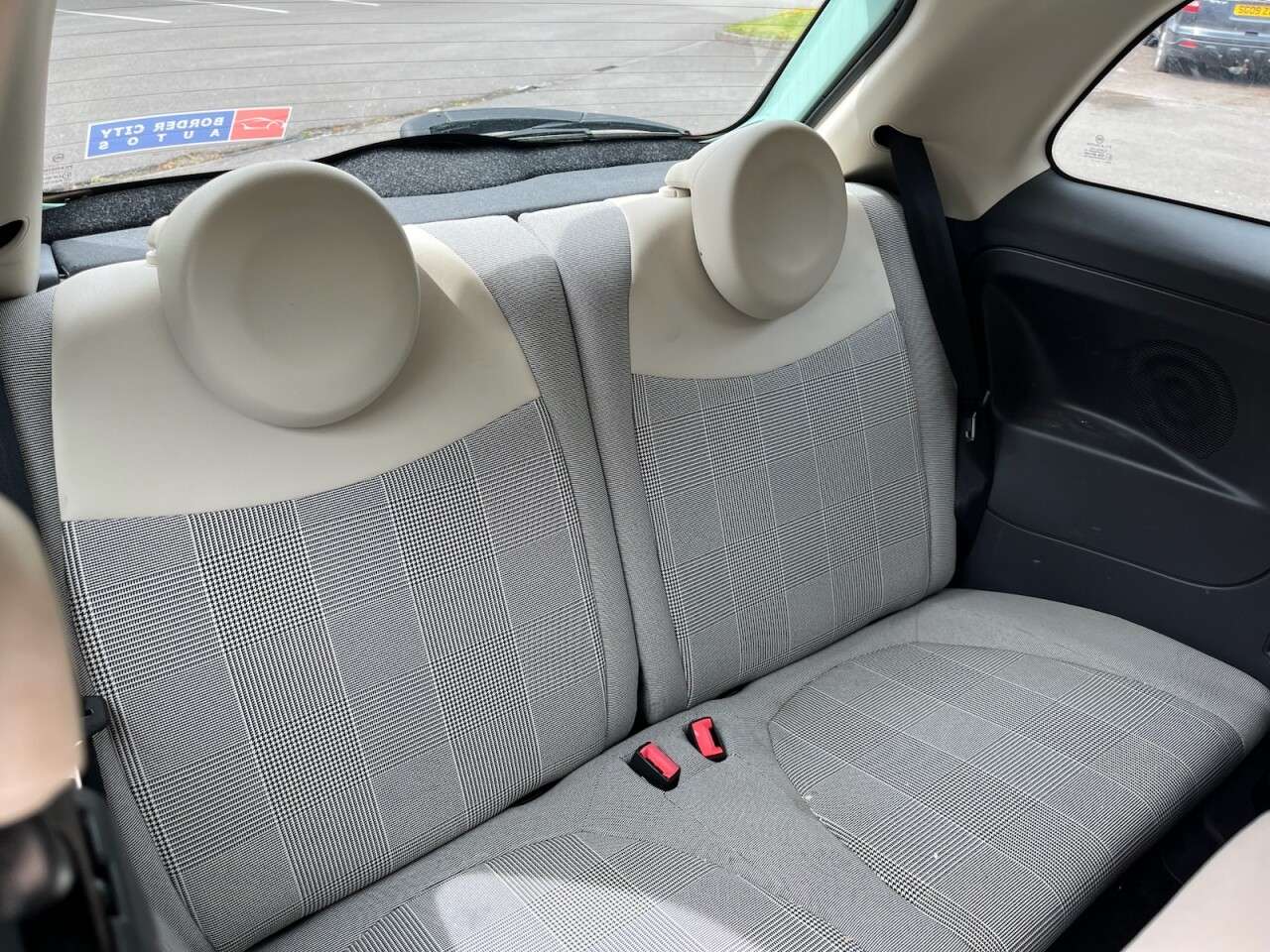 2015 FIAT 500 2015 FIAT 500