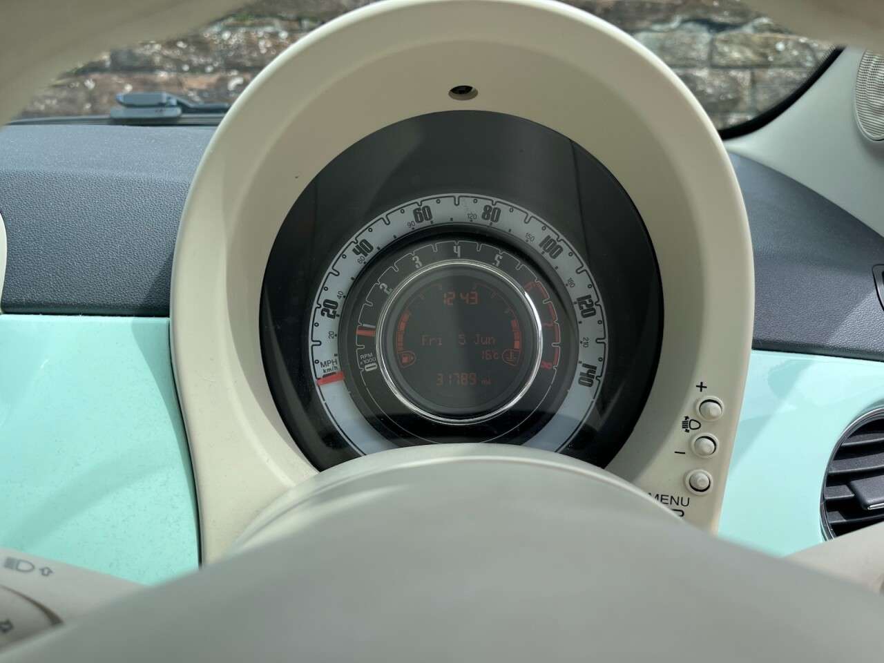 2015 FIAT 500 2015 FIAT 500