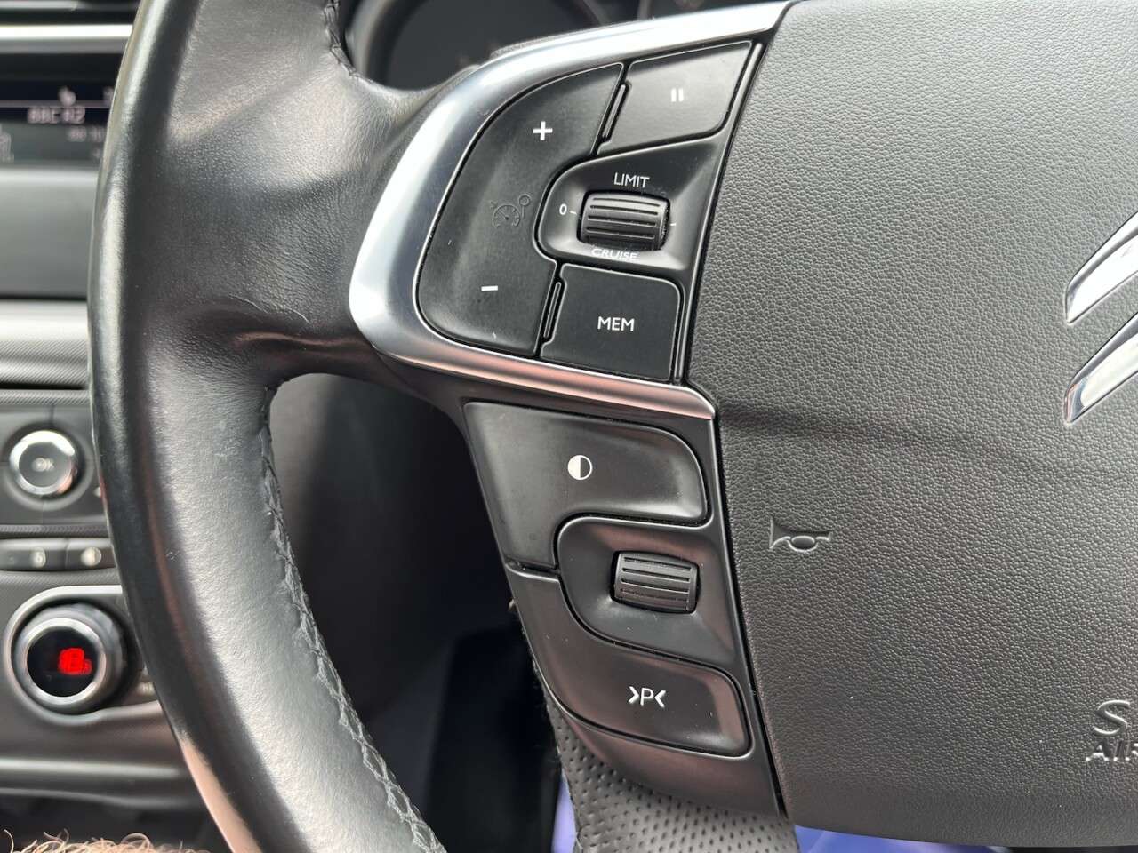 2013 CITROEN C4 2013 CITROEN C4