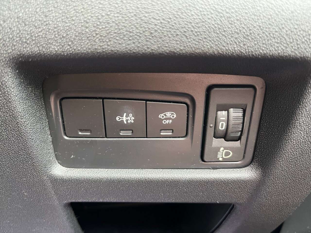 2013 CITROEN C4 2013 CITROEN C4