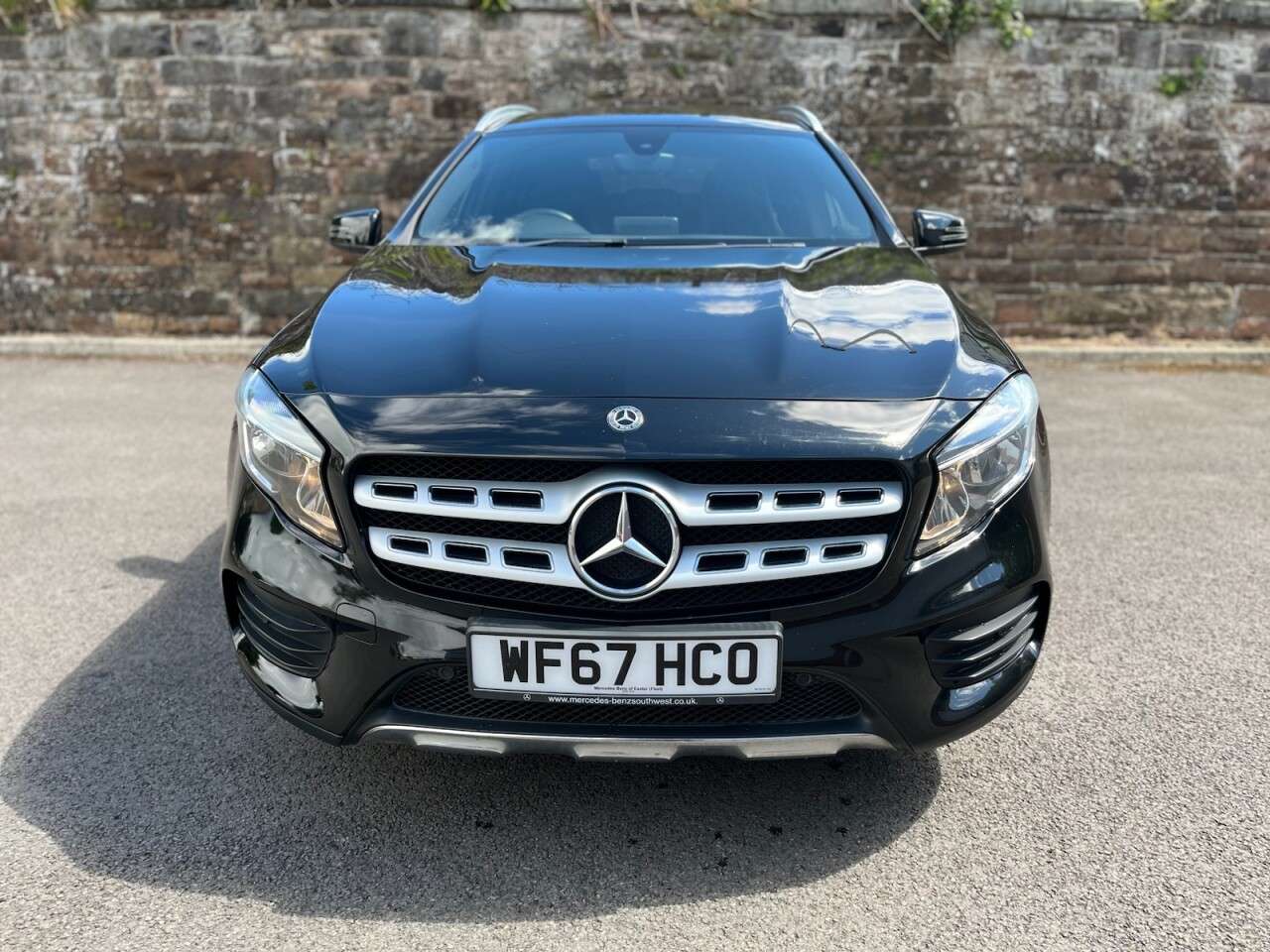 A 2017 MERCEDES-BENZ GLA 2.1 GLA200d AMG Line SUV 5dr Diesel Manual Euro 6 (s/s) (136 ps) A 2017 MERCEDES-BENZ GLA 2.1 GLA200d AMG Line SUV 5dr Diesel Manual Euro 6 (s/s) (136 ps)