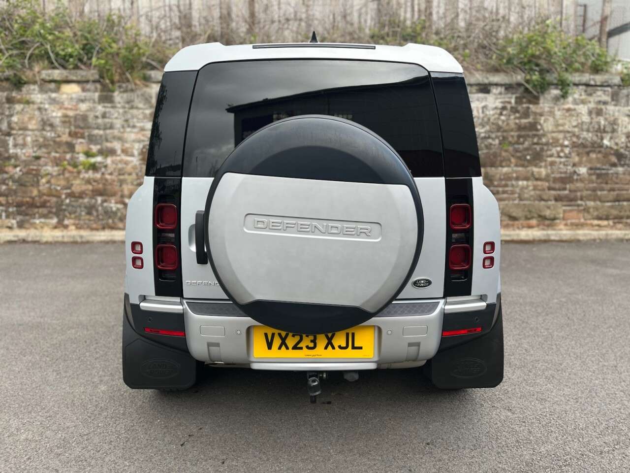 2023 LAND ROVER DEFENDER 2023 LAND ROVER DEFENDER