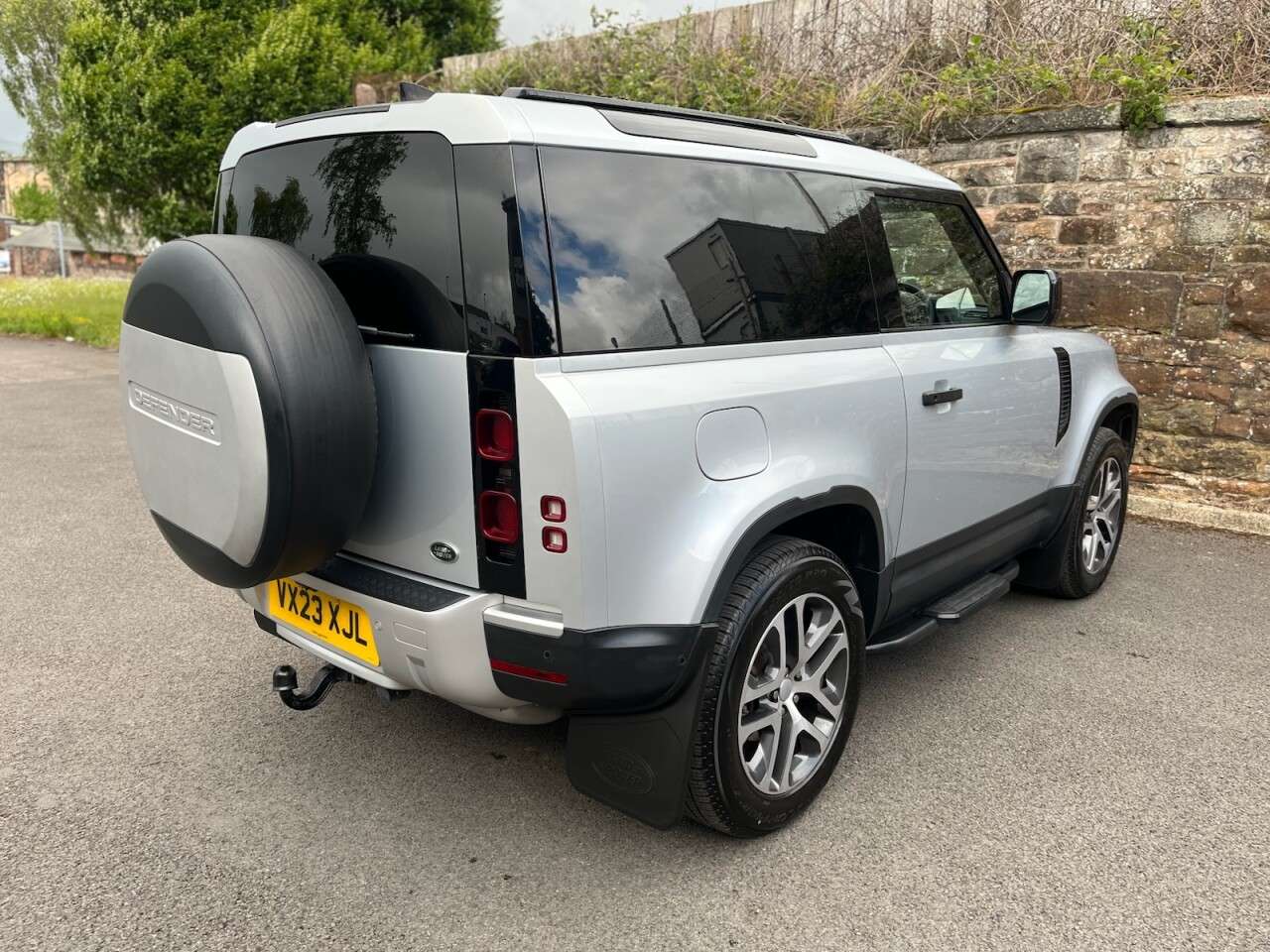 2023 LAND ROVER DEFENDER 2023 LAND ROVER DEFENDER