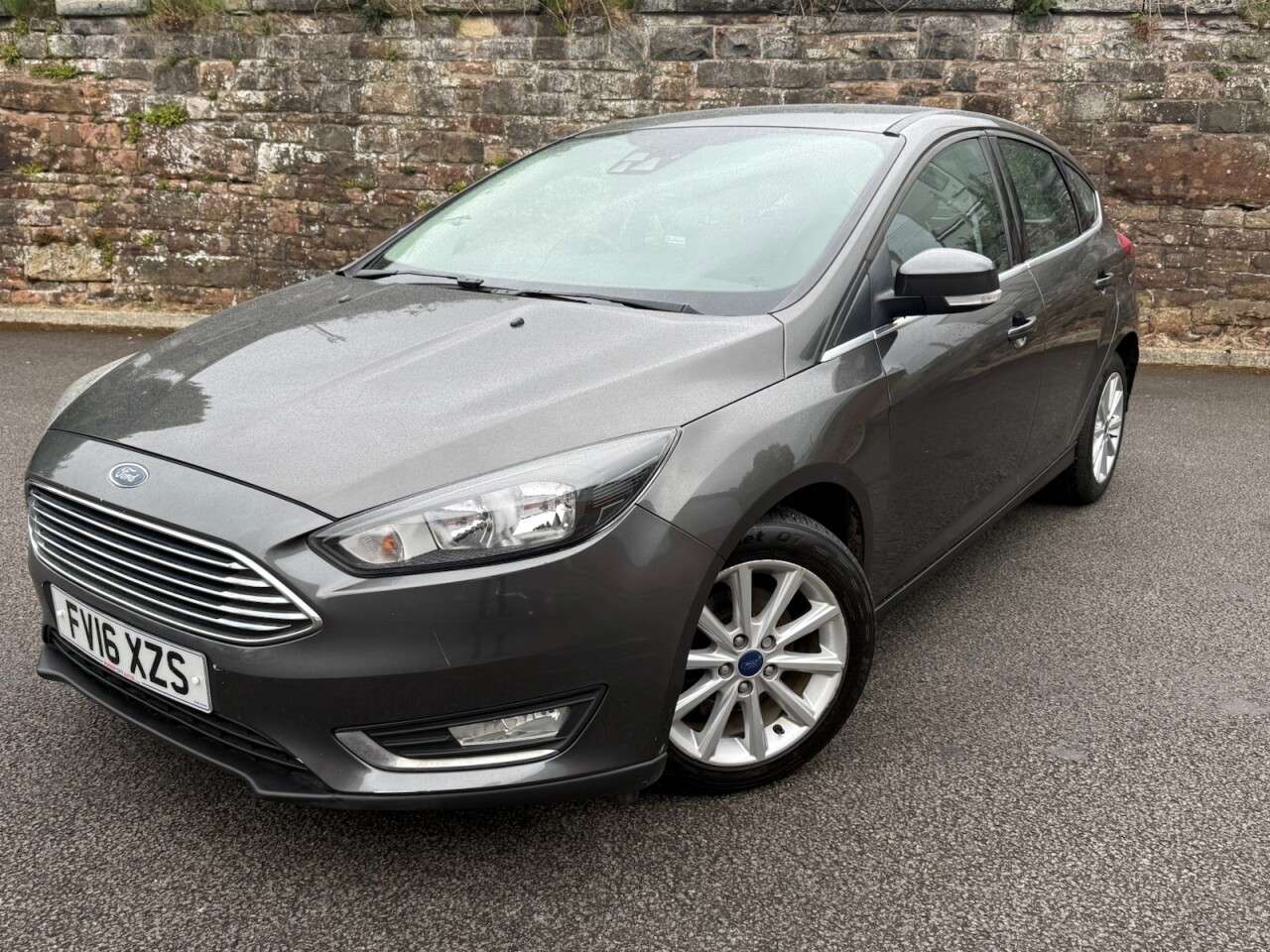 A 2016 FORD FOCUS 1.5 TDCi Titanium Hatchback 5dr Diesel Manual Euro 6 (s/s) (120 ps) A 2016 FORD FOCUS 1.5 TDCi Titanium Hatchback 5dr Diesel Manual Euro 6 (s/s) (120 ps)