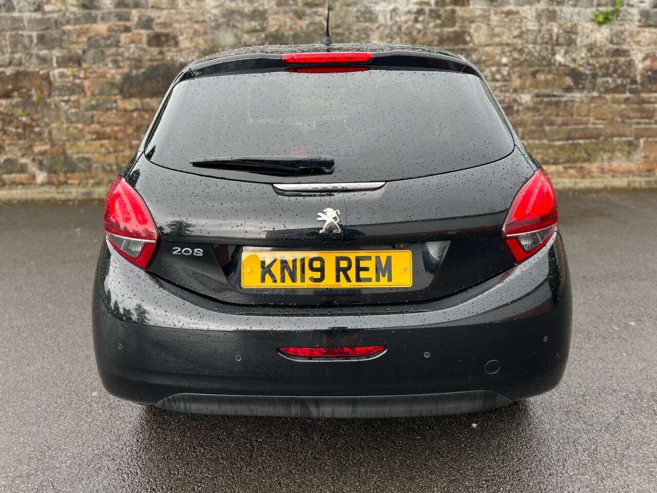 2019 PEUGEOT 208 2019 PEUGEOT 208