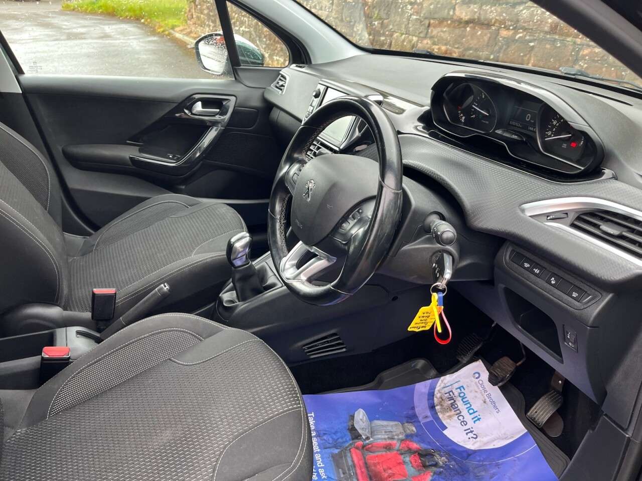 2019 PEUGEOT 208 2019 PEUGEOT 208