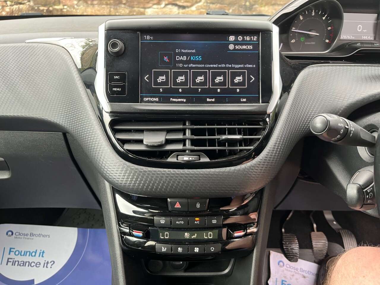 2019 PEUGEOT 208 2019 PEUGEOT 208