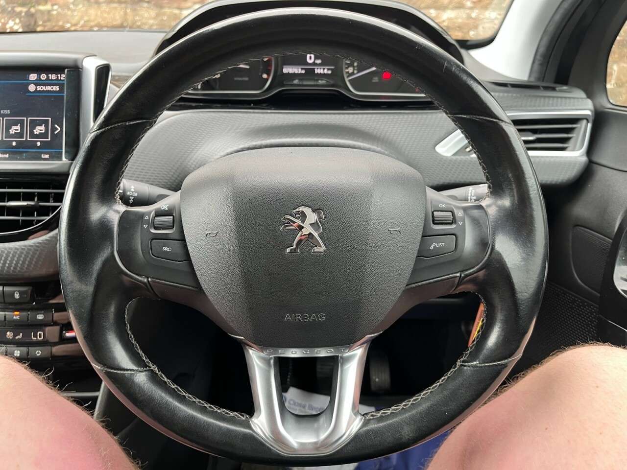 2019 PEUGEOT 208 2019 PEUGEOT 208