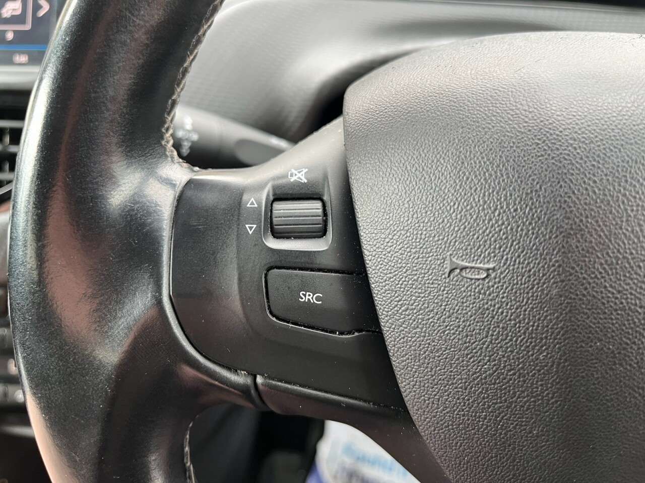 2019 PEUGEOT 208 2019 PEUGEOT 208