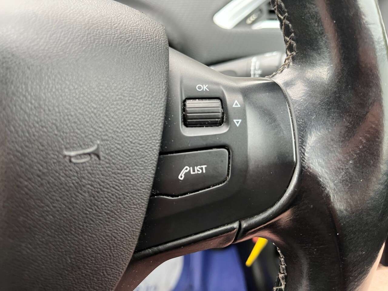 2019 PEUGEOT 208 2019 PEUGEOT 208