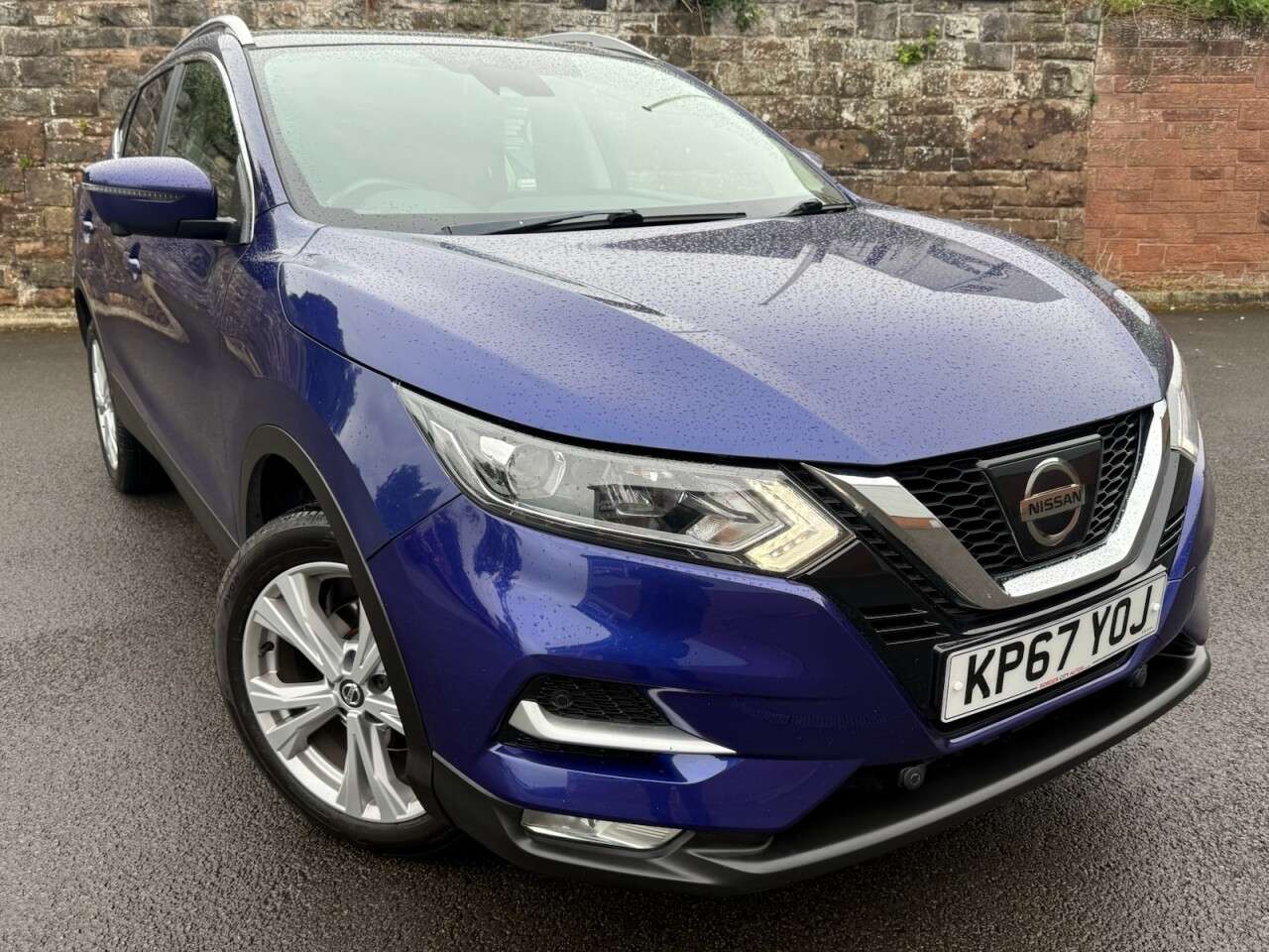 A 2017 NISSAN QASHQAI 1.5 dCi N-Connecta SUV 5dr Diesel Manual Euro 6 (s/s) (110 ps) A 2017 NISSAN QASHQAI 1.5 dCi N-Connecta SUV 5dr Diesel Manual Euro 6 (s/s) (110 ps)