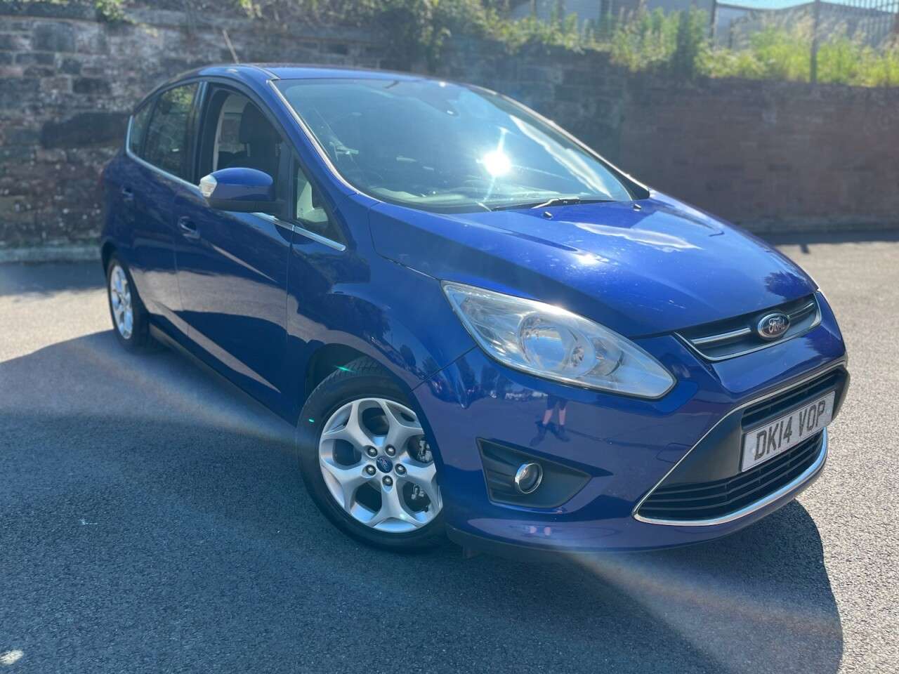 A 2014 FORD C-MAX 1.6 TDCi Zetec MPV 5dr Diesel Manual Euro 5 (115 ps) A 2014 FORD C-MAX 1.6 TDCi Zetec MPV 5dr Diesel Manual Euro 5 (115 ps)