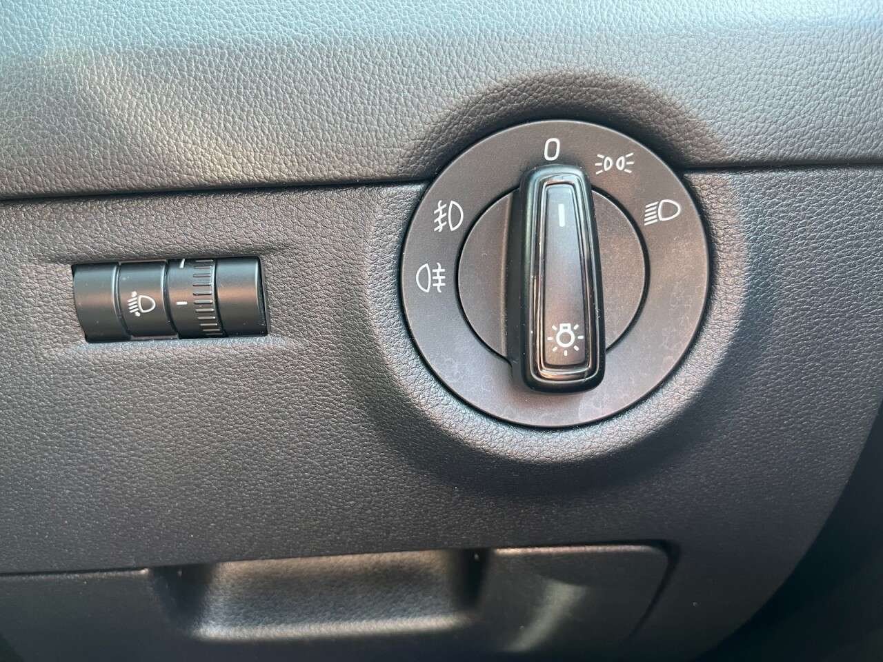 2015 SKODA OCTAVIA 2015 SKODA OCTAVIA